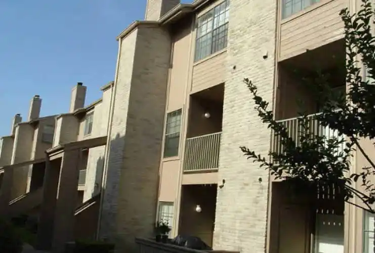 Rental by Apartment Wolf | Canyon Point | 16550 Henderson Pass, San Antonio, TX 78232 | apartmentwolf.com