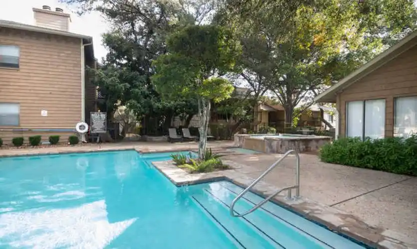 Rental by Apartment Wolf | Songbird | 7667 Callaghan Rd, San Antonio, TX 78229 | apartmentwolf.com