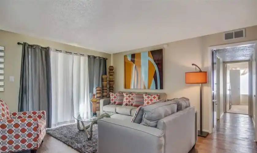 Rental by Apartment Wolf | Pearl Park | 5100 NW Loop 410, San Antonio, TX 78229 | apartmentwolf.com