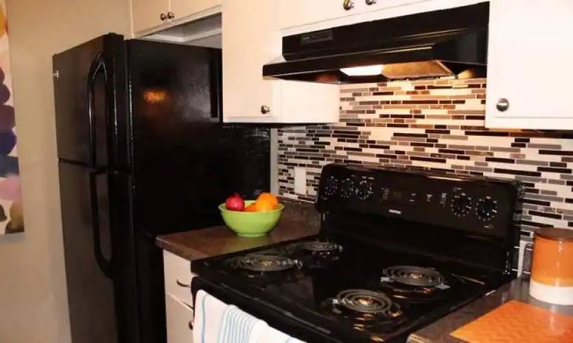 Rental by Apartment Wolf | Distinction | 11721 Parliament St, San Antonio, TX 78213 | apartmentwolf.com