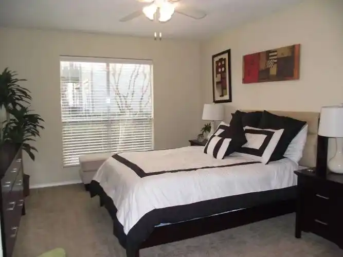 Rental by Apartment Wolf | Gateway at Ellington | 15603 Gulf Fwy, Webster, TX 77598 | apartmentwolf.com