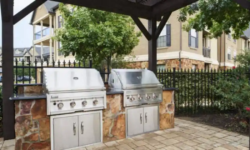 Rental by Apartment Wolf | Camden Riverwalk | 3800 Grapevine Mills Pky, Grapevine, TX 76051 | apartmentwolf.com