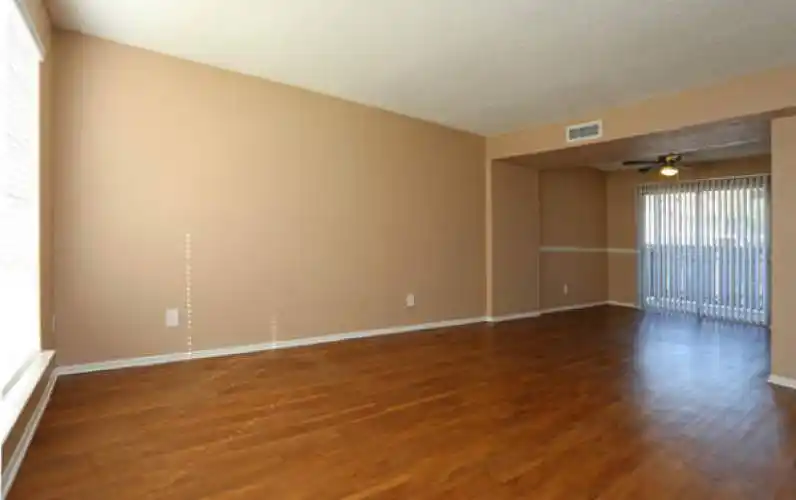 Rental by Apartment Wolf | Courtyards of Roses | 601 W Rochelle Rd, Irving, TX 75062 | apartmentwolf.com