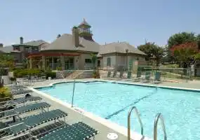 Rental by Apartment Wolf | The Villas at Beaver Creek | 1000 Meadow Creek Dr, Irving, TX 75038 | apartmentwolf.com