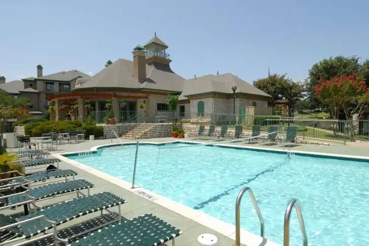 Rental by Apartment Wolf | The Villas at Beaver Creek | 1000 Meadow Creek Dr, Irving, TX 75038 | apartmentwolf.com