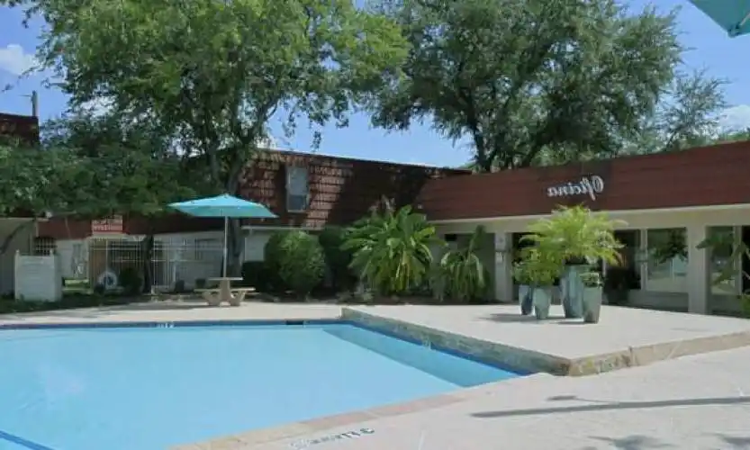 Rental by Apartment Wolf | Tucasa Town Homes | 1635 Darr St, Irving, TX 75061 | apartmentwolf.com