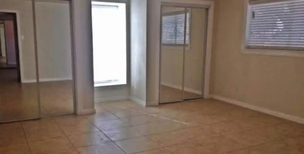 Rental by Apartment Wolf | Tucasa Town Homes | 1635 Darr St, Irving, TX 75061 | apartmentwolf.com