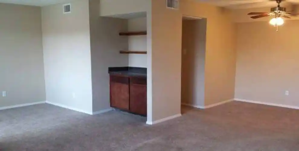 Rental by Apartment Wolf | The Courts of Bedford | 1501 Tennis Dr, Bedford, TX 76022 | apartmentwolf.com