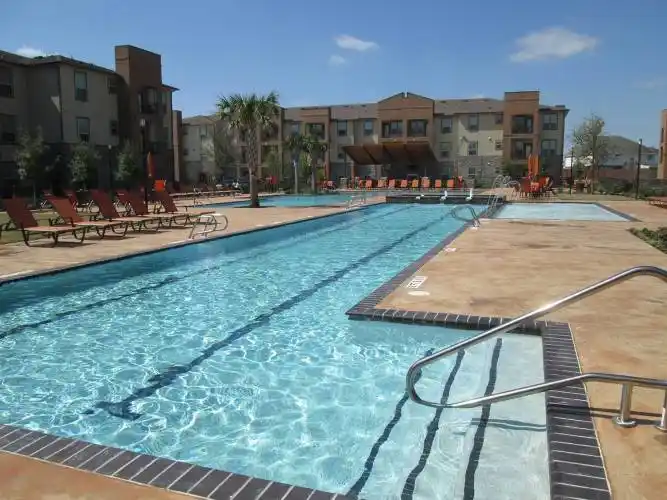 Rental by Apartment Wolf | Retreat at Shadow Creek Ranch | 2500 Business Center Dr, Pearland, TX 77584 | apartmentwolf.com