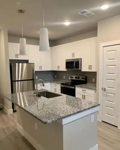 Rental by Apartment Wolf | Lenox Reserve | 23403 Kingsland Blvd, Katy, TX 77494 | apartmentwolf.com