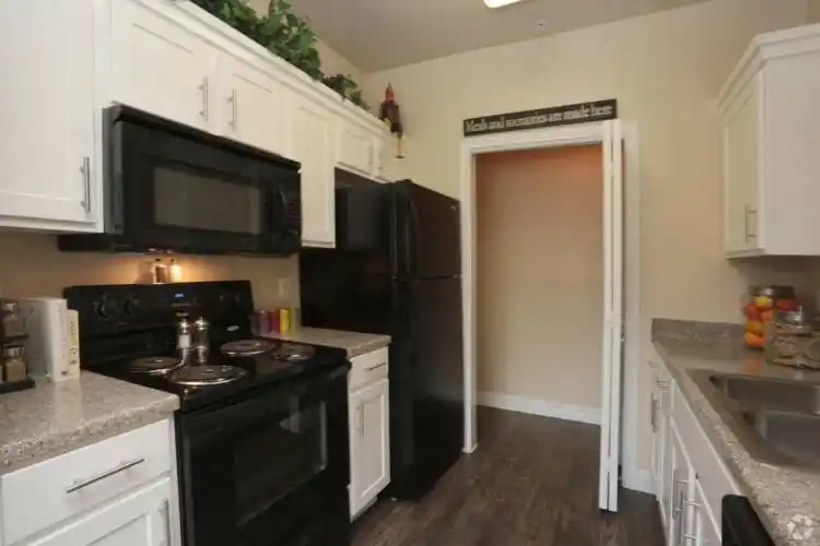 Rental by Apartment Wolf | Nottingham Place | 333 Dominion Dr, Katy, TX 77450 | apartmentwolf.com