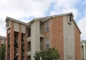 Rental by Apartment Wolf | Winding Creek | 13121 NW Military Hwy, San Antonio, TX 78231 | apartmentwolf.com