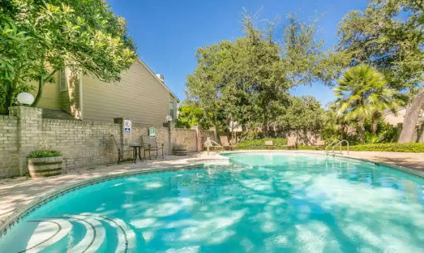 Rental by Apartment Wolf | Canyon Oaks Apartments | 16500 Henderson Pass, San Antonio, TX 78232 | apartmentwolf.com