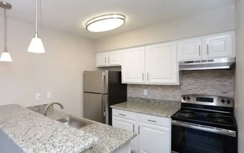 Rental by Apartment Wolf | Hadley at Bellmar | 10640 Steppington Dr, Dallas, TX 75230 | apartmentwolf.com