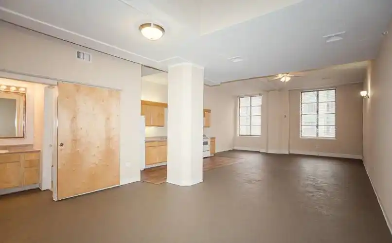 Rental by Apartment Wolf | 1900 Elm | 1900 Elm St, Dallas, TX 75201 | apartmentwolf.com