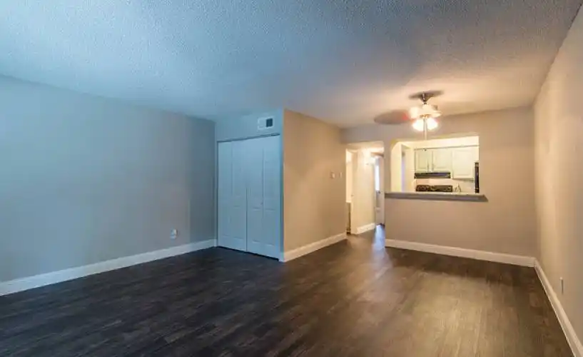 Rental by Apartment Wolf | Riverfalls @ Bellmar | 10570 Stone Canyon Rd, Dallas, TX 75230 | apartmentwolf.com