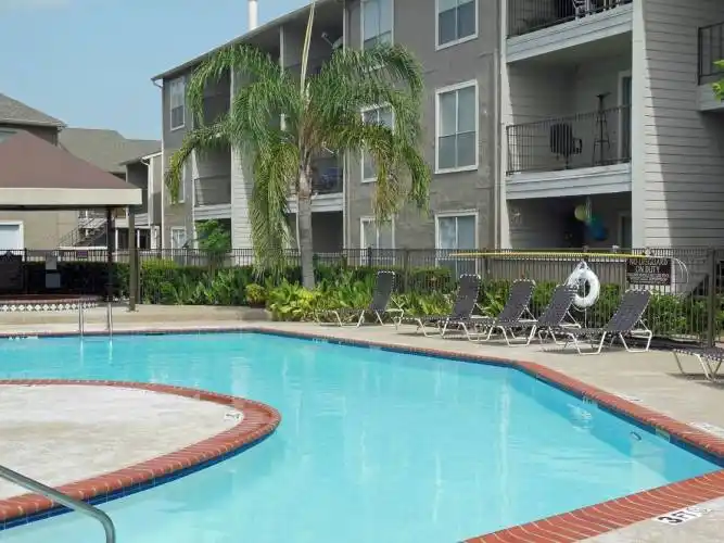 Rental by Apartment Wolf | Walden Pond | 12850 Whittington Dr, Houston, TX 77077 | apartmentwolf.com