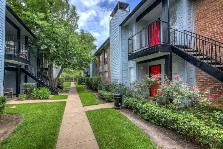 Rental by Apartment Wolf | Clear Lake Apartment Homes | 300 Cyberonics, Houston, TX 77058 | apartmentwolf.com