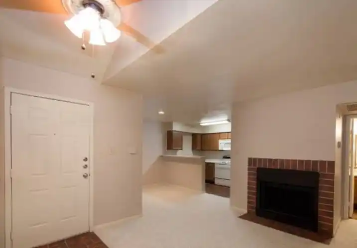 Rental by Apartment Wolf | The Trails of Valley Ranch | 9478 E Valley Ranch Pky E, Irving, TX 75063 | apartmentwolf.com