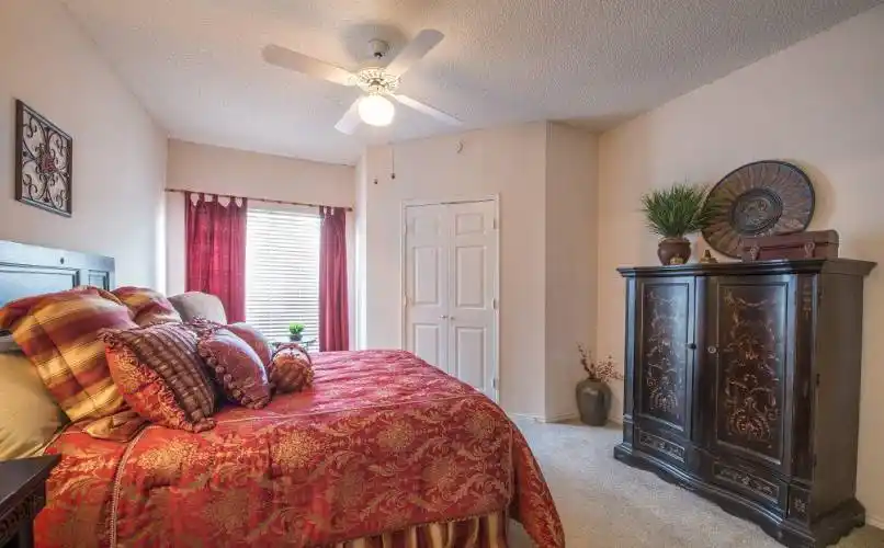 Rental by Apartment Wolf | Rancho Mirage | 1200 Hidden Rdg, Irving, TX 75038 | apartmentwolf.com