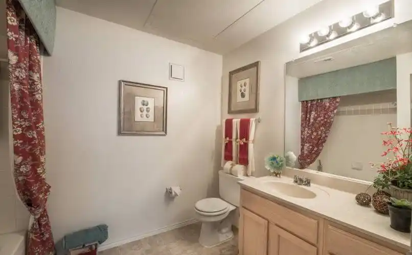 Rental by Apartment Wolf | Rancho Mirage | 1200 Hidden Rdg, Irving, TX 75038 | apartmentwolf.com