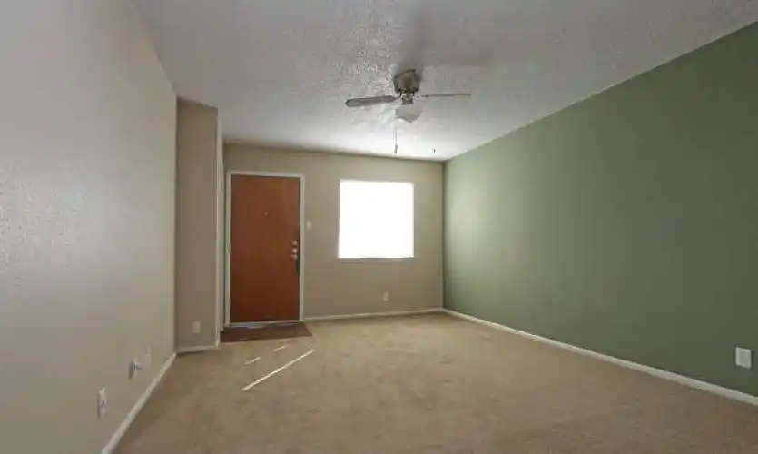 Rental by Apartment Wolf | Broad Viewe | 215 W Broadview Dr, San Antonio, TX 78228 | apartmentwolf.com