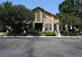 Rental by Apartment Wolf | Palisades Park Apartments | 165 Palisades Dr, Universal City, TX 78148 | apartmentwolf.com