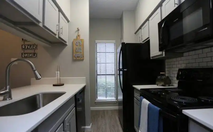 Rental by Apartment Wolf | Oakwood Creek | 7920 Skillman St, Dallas, TX 75231 | apartmentwolf.com