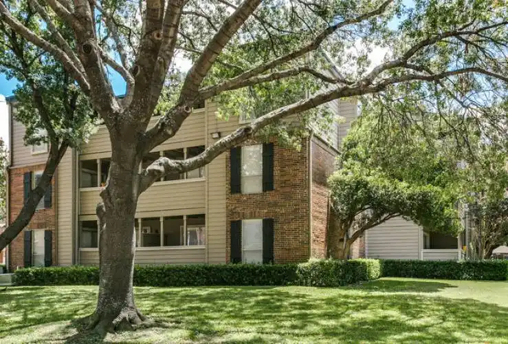 Rental by Apartment Wolf | The Village Hill | 8203 Southwestern Blvd, Dallas, TX 75206 | apartmentwolf.com