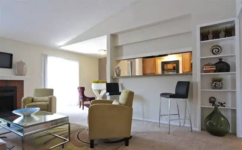 Rental by Apartment Wolf | Bent Oaks Apartments | 16000 Bent Tree Forest Cir, Dallas, TX 75248 | apartmentwolf.com