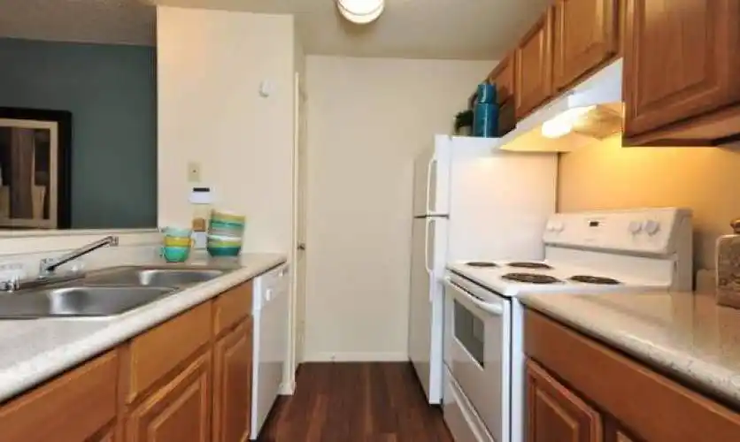 Rental by Apartment Wolf | Legends on Lake Highlands | 11201 E Lake Highlands Dr, Dallas, TX 75218 | apartmentwolf.com