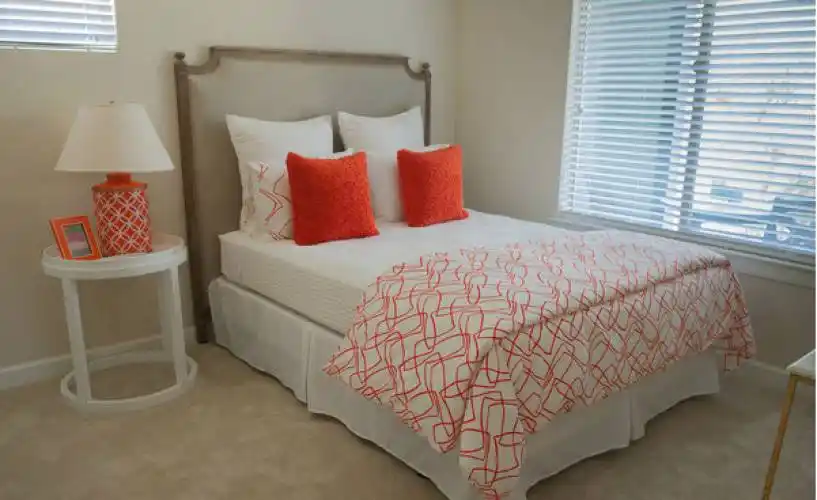 Rental by Apartment Wolf | The Village Upper East Side | 8749 Southwestern Blvd, Dallas, TX 75206 | apartmentwolf.com