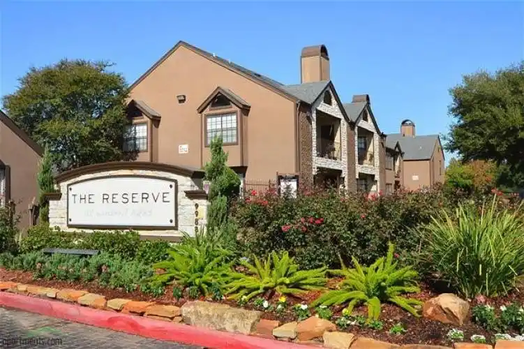 Rental by Apartment Wolf | Reserve at Windmill Lakes | 9988 Windmill Lakes Blvd, Houston, TX 77075 | apartmentwolf.com