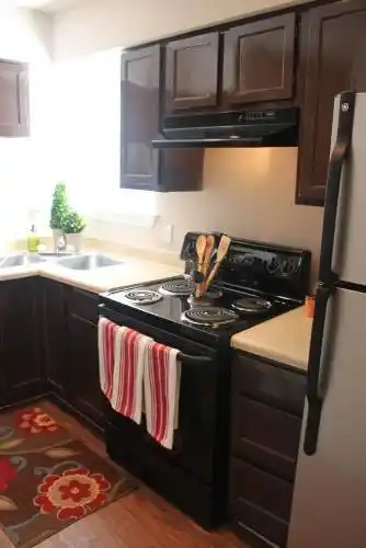 Rental by Apartment Wolf | Reserve at Windmill Lakes | 9988 Windmill Lakes Blvd, Houston, TX 77075 | apartmentwolf.com