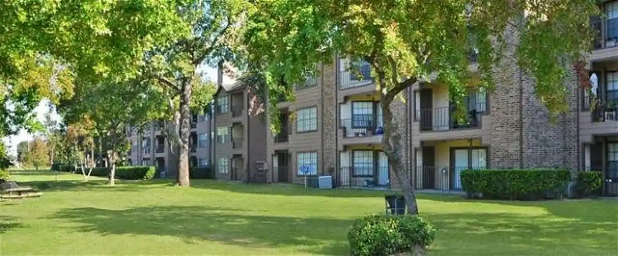 Rental by Apartment Wolf | Reserve at Windmill Lakes | 9988 Windmill Lakes Blvd, Houston, TX 77075 | apartmentwolf.com