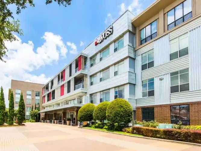 Rental by Apartment Wolf | Marq on Voss | 2525 S Voss Rd, Houston, TX 77057 | apartmentwolf.com