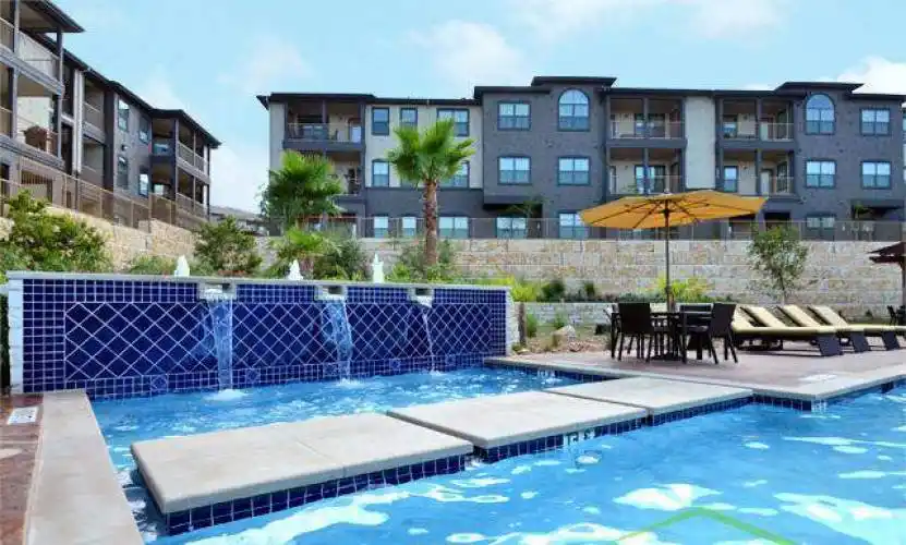 Rental by Apartment Wolf | Villas At Mira Loma | 15400 Lookout Rd, Live Oak, TX 78233 | apartmentwolf.com