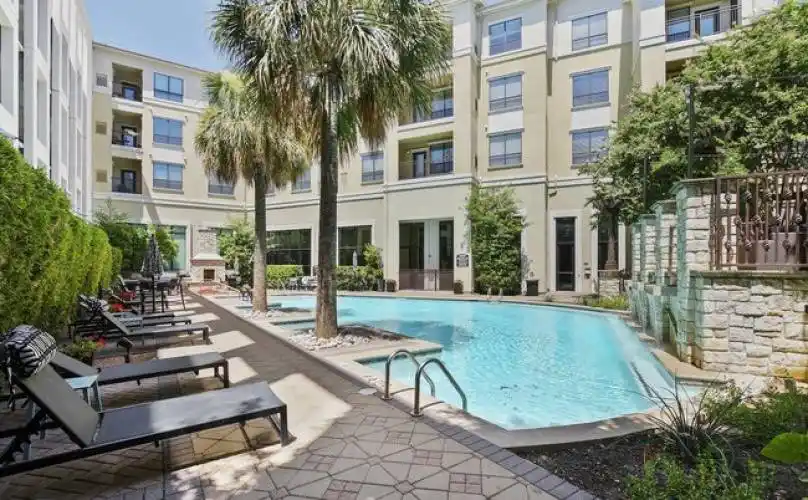 Rental by Apartment Wolf | Elan at Bluffview | 3850 W Northwest Hwy, Dallas, TX 75220 | apartmentwolf.com