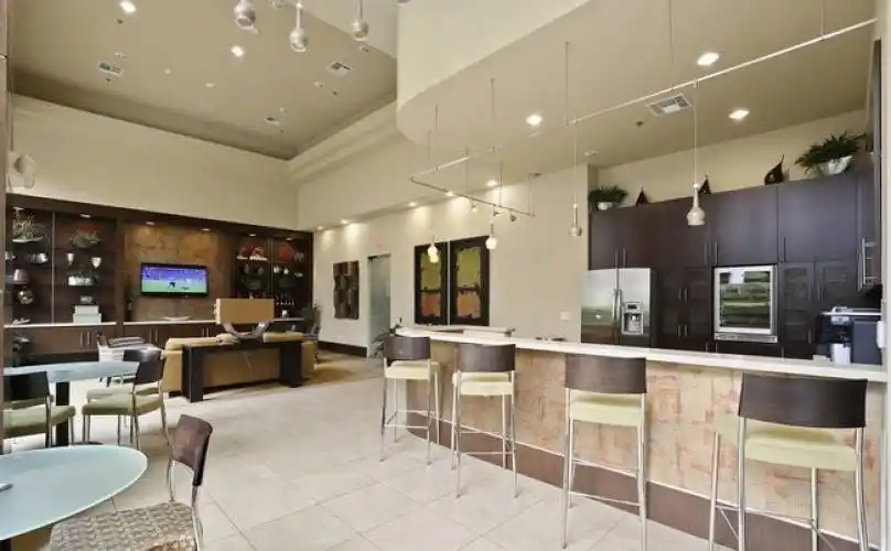 Rental by Apartment Wolf | Elan at Bluffview | 3850 W Northwest Hwy, Dallas, TX 75220 | apartmentwolf.com