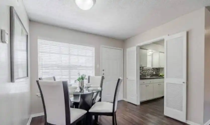 Rental by Apartment Wolf | Arlington Park Villas | 1716 Chattanooga Pl, Dallas, TX 75235 | apartmentwolf.com