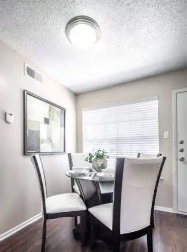 Rental by Apartment Wolf | Arlington Park Villas | 1716 Chattanooga Pl, Dallas, TX 75235 | apartmentwolf.com