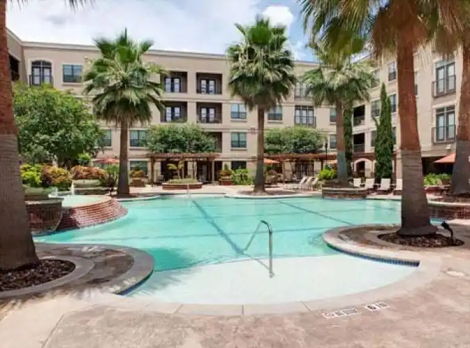 Rental by Apartment Wolf | AMLI City Vista | 2221 W Dallas St, Houston, TX 77019 | apartmentwolf.com