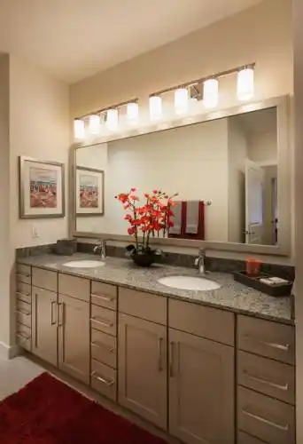 Rental by Apartment Wolf | The Susanne | 3833 Dunlavy St, Houston, TX 77006 | apartmentwolf.com