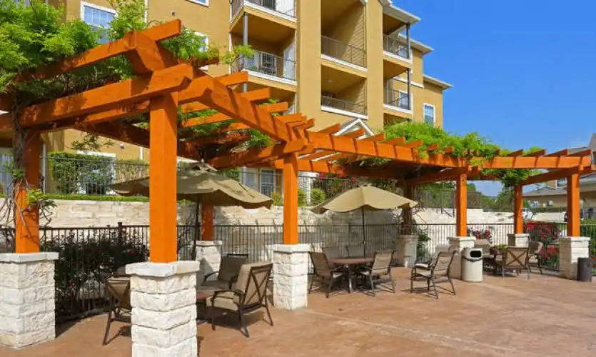 Rental by Apartment Wolf | Falls at Westover Hills | 8838 Dugas Rd, San Antonio, TX 78251 | apartmentwolf.com