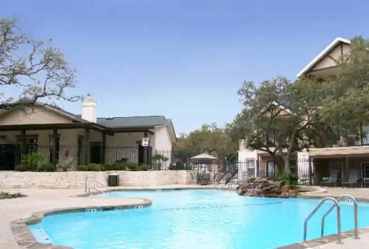 Rental by Apartment Wolf | Legacy Oaks Apartments | 5501 Legacy Oaks, Schertz, TX 78154 | apartmentwolf.com