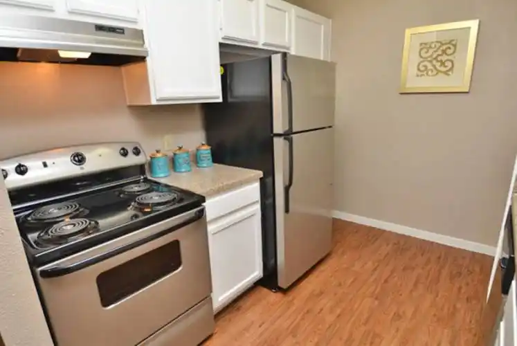 Rental by Apartment Wolf | Green Tree Place | 315 Valley Wood Dr, The Woodlands, TX 77380 | apartmentwolf.com