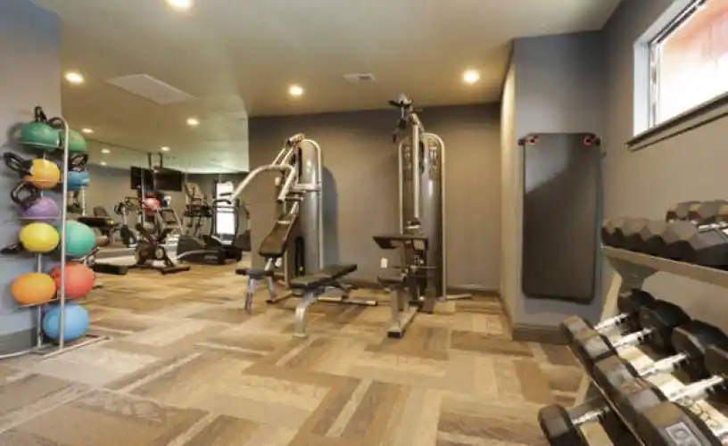 Rental by Apartment Wolf | Silverton | 3413 Country Club Dr W, Irving, TX 75038 | apartmentwolf.com