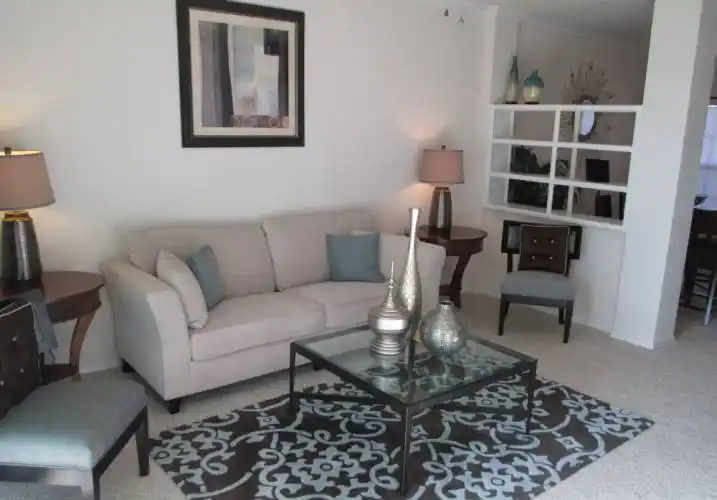 Rental by Apartment Wolf | Fairways at Prestonwood | 5769 Belt Line, Dallas, TX 75254 | apartmentwolf.com