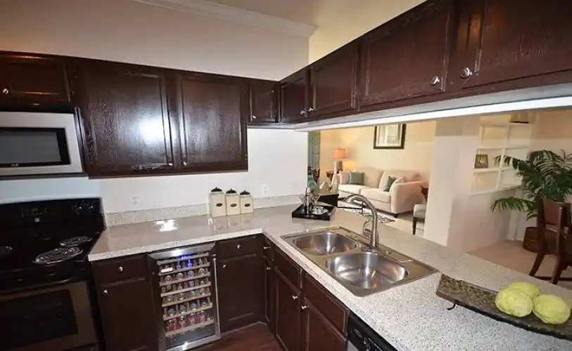 Rental by Apartment Wolf | Fairways at Prestonwood | 5769 Belt Line, Dallas, TX 75254 | apartmentwolf.com