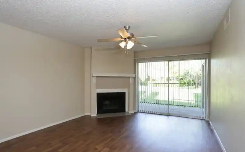 Rental by Apartment Wolf | Preston Villas | 17601 Preston Rd, Dallas, TX 75252 | apartmentwolf.com